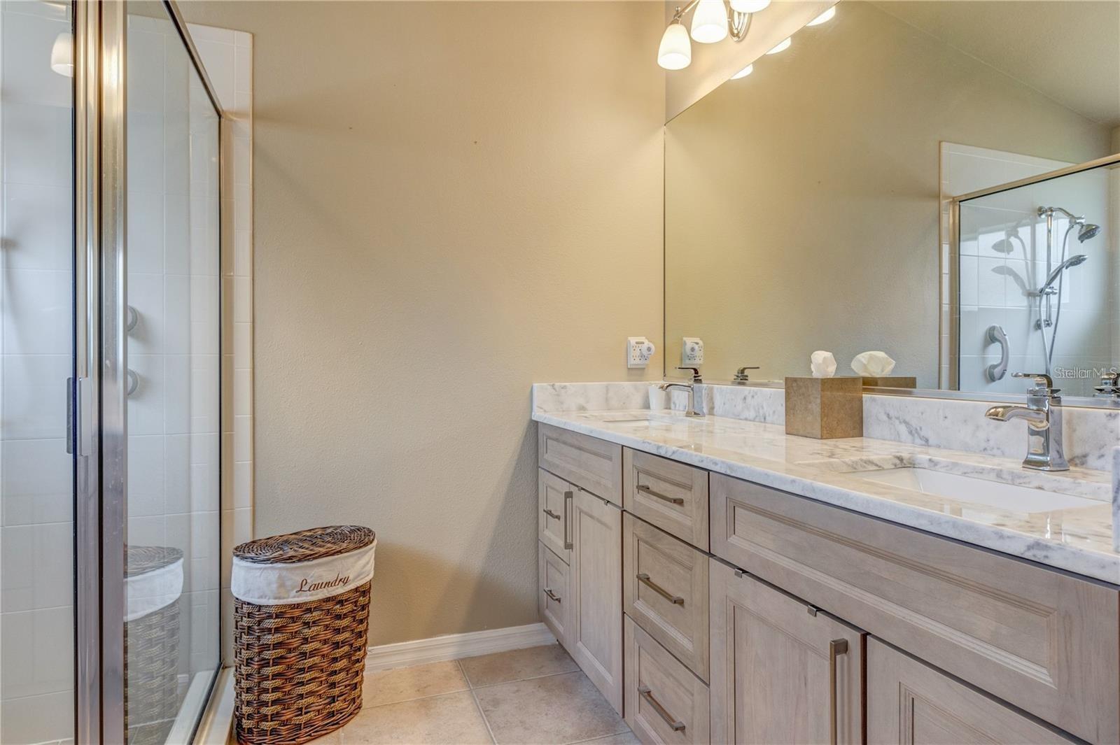 LAKESIDE PLANTATION - Residential