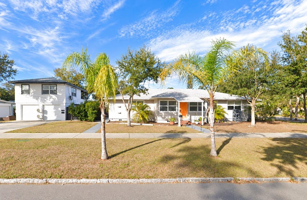 Photo of 2001 2nd Street S, St Petersburg, FL 33705 (MLS # TB8562518)