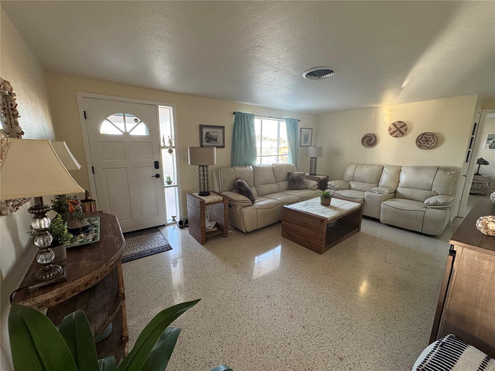 CREST RIDGE GARDENS - Residential