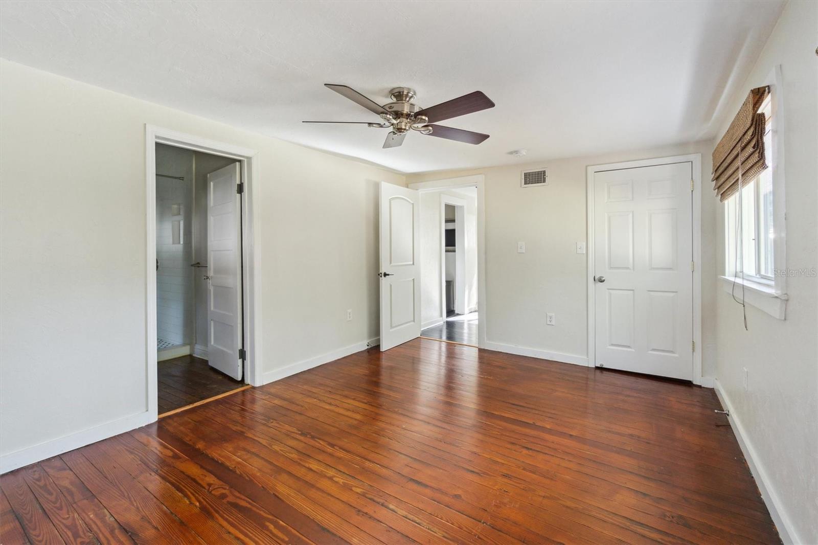 GAINESVILLE TOWN OF PINE PARK - Residential