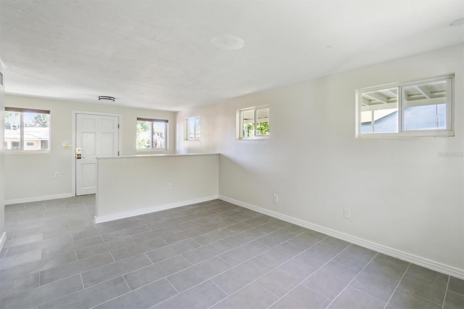 GAINESVILLE TOWN OF PINE PARK - Residential