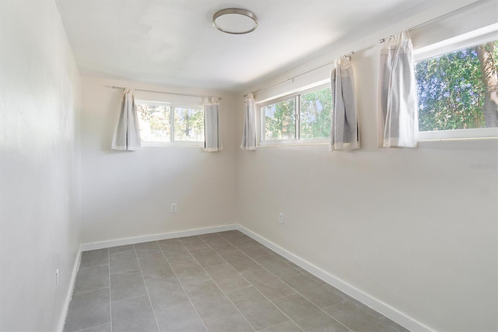 GAINESVILLE TOWN OF PINE PARK - Residential