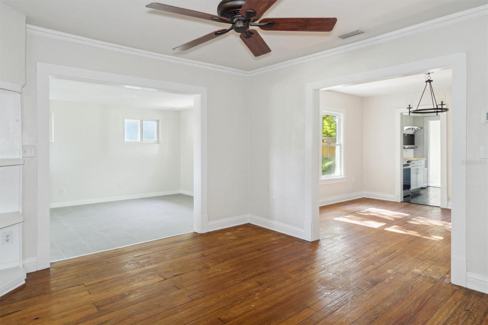 GAINESVILLE TOWN OF PINE PARK - Residential