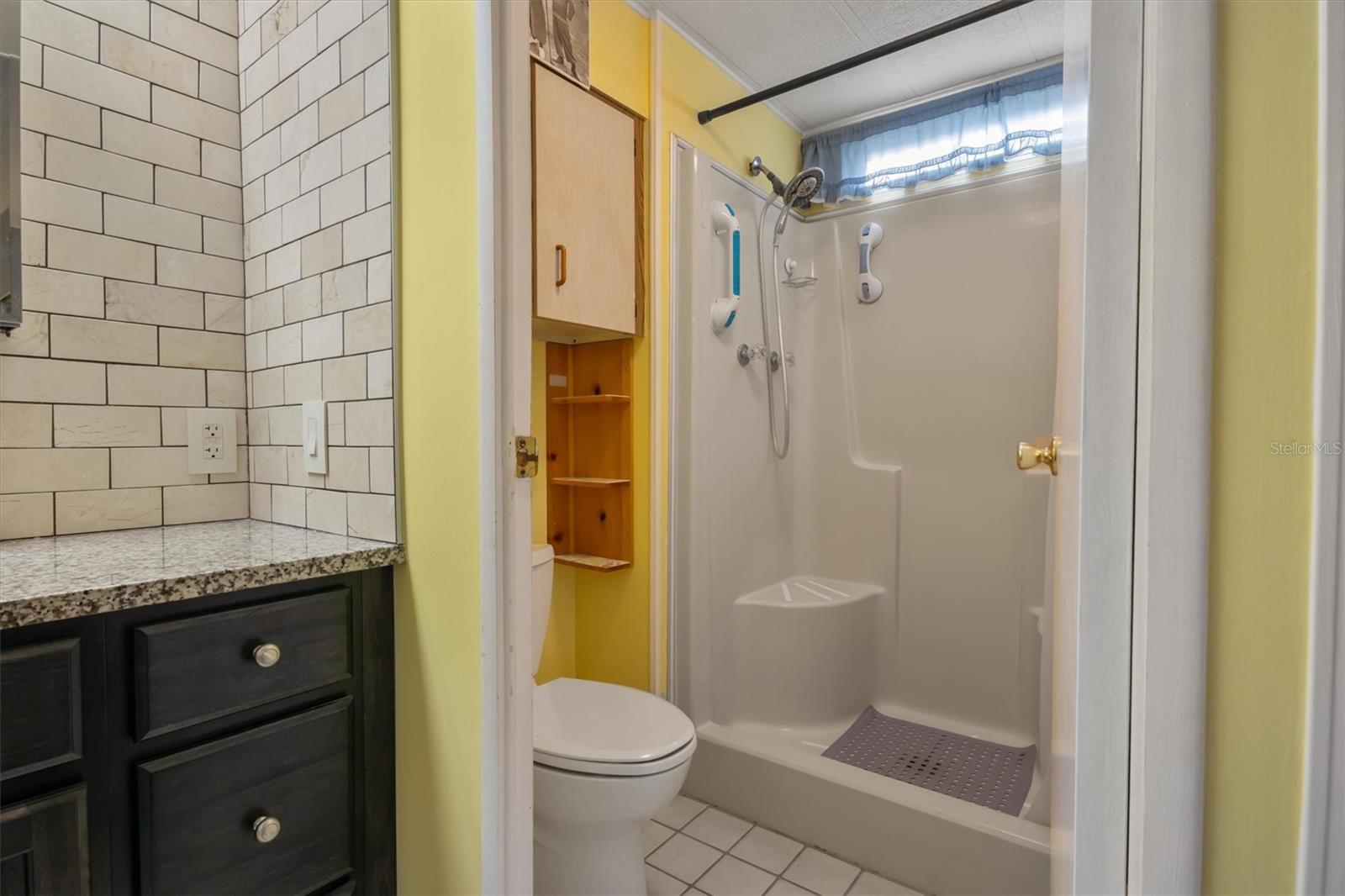 OAKWOOD ESTATES - Residential