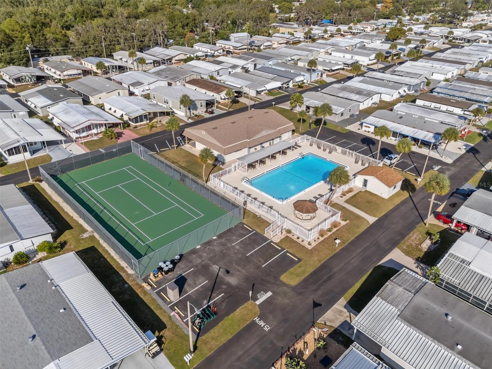 OAKWOOD ESTATES - Residential