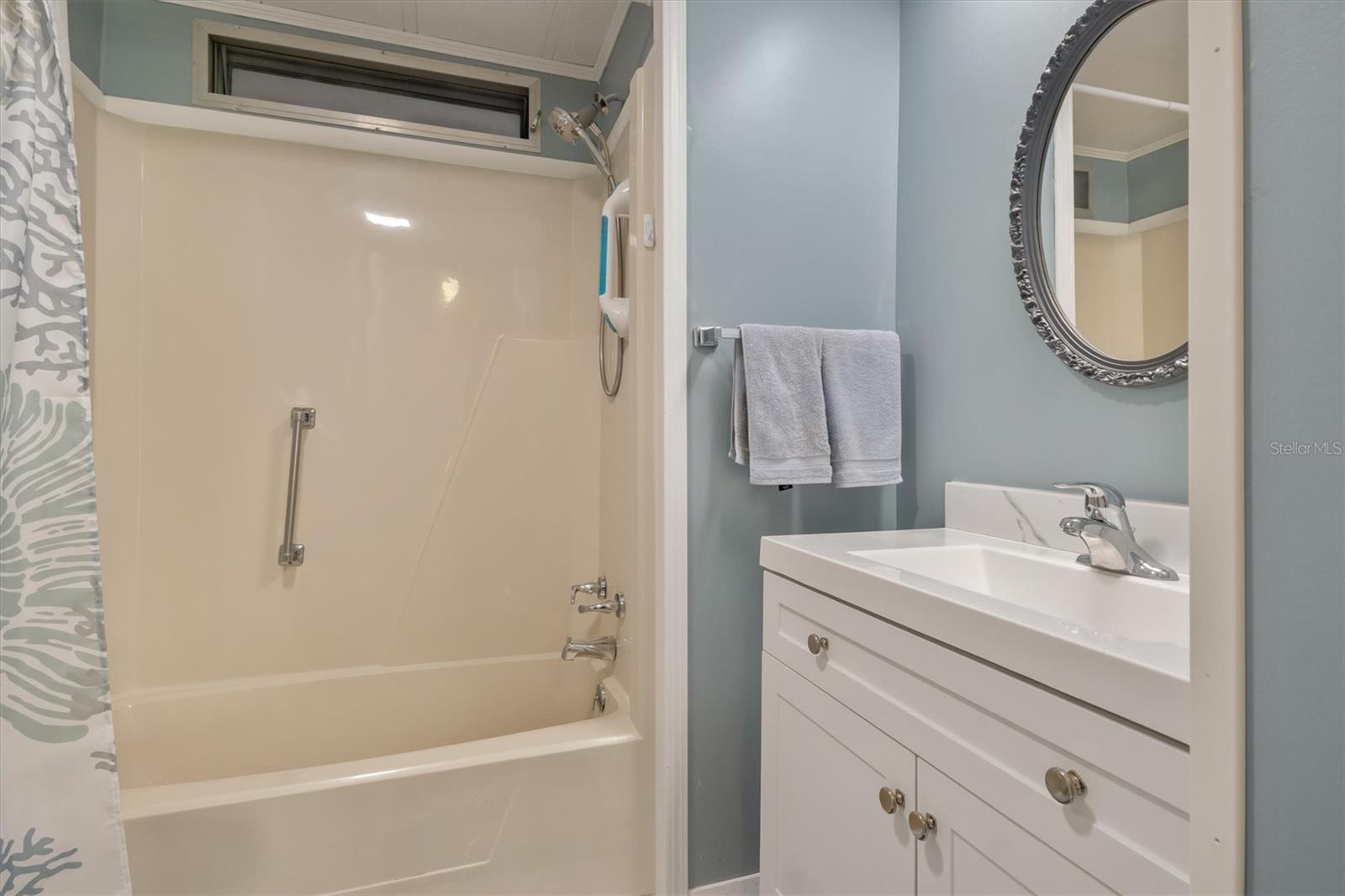 OAKWOOD ESTATES - Residential