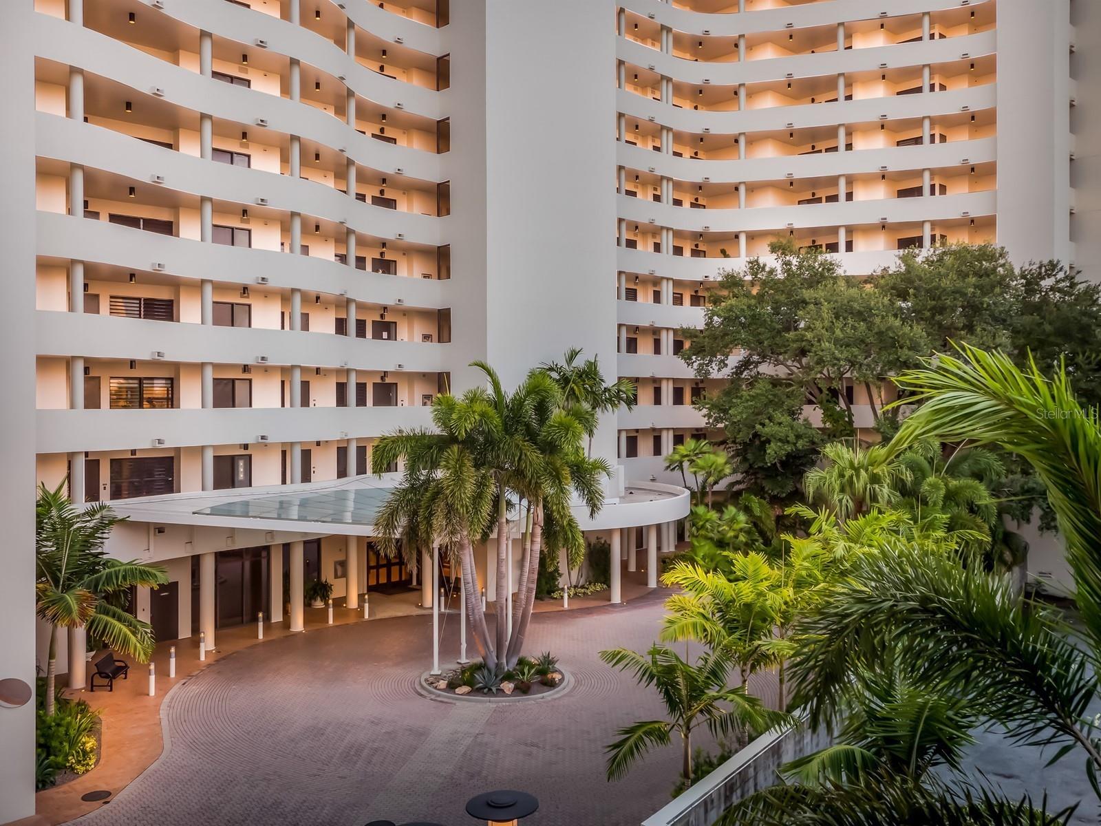 BAY PLAZA - Residential