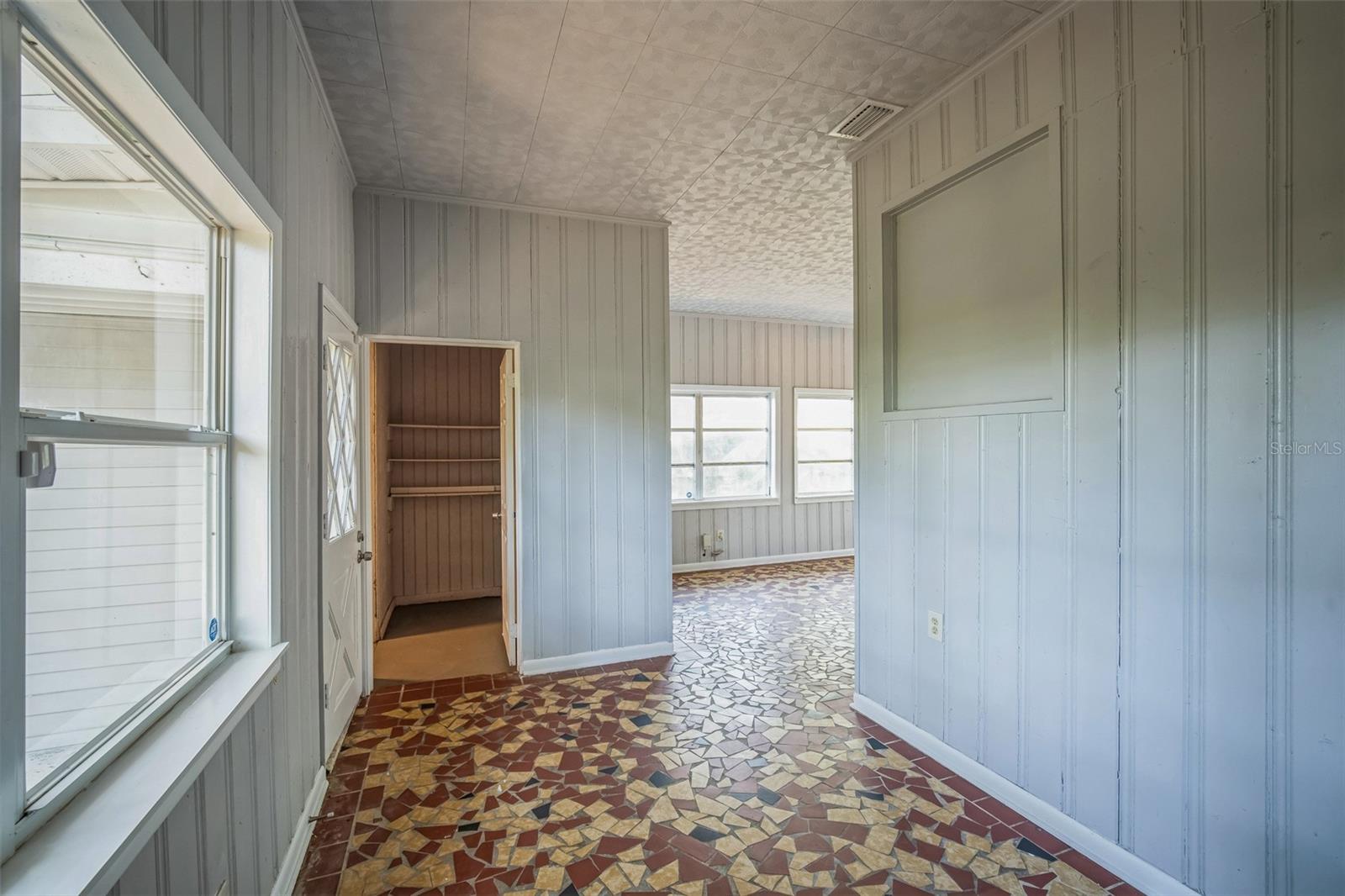 HOMELAND PARK - Residential