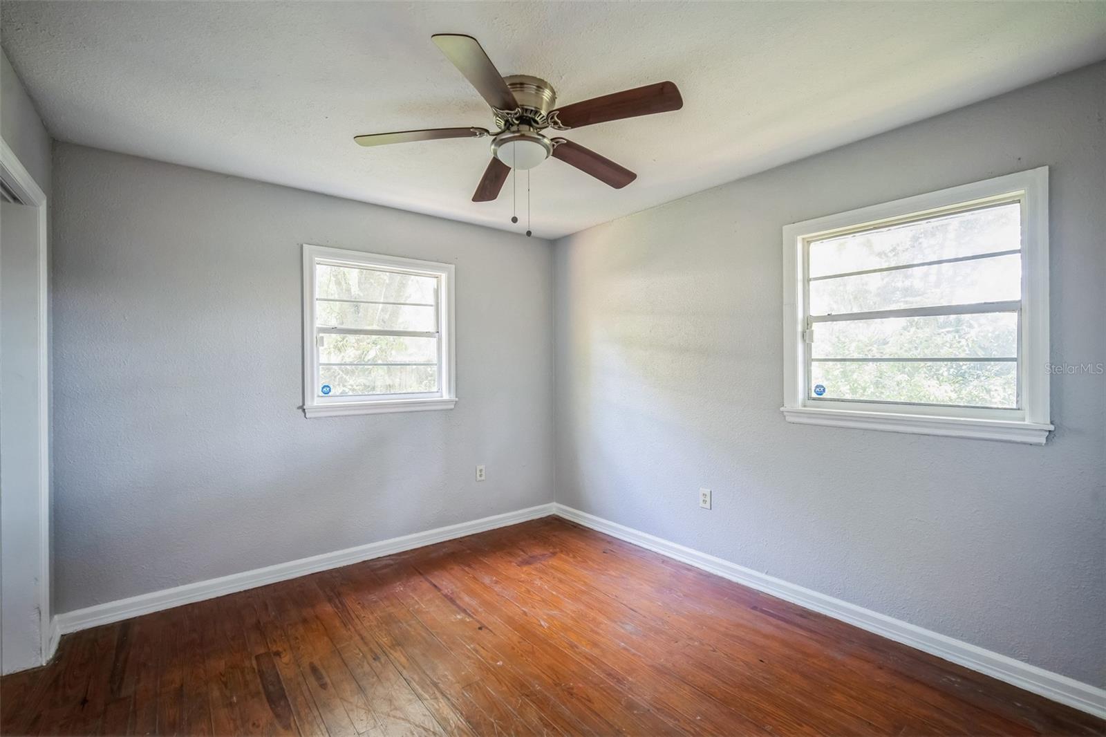 HOMELAND PARK - Residential