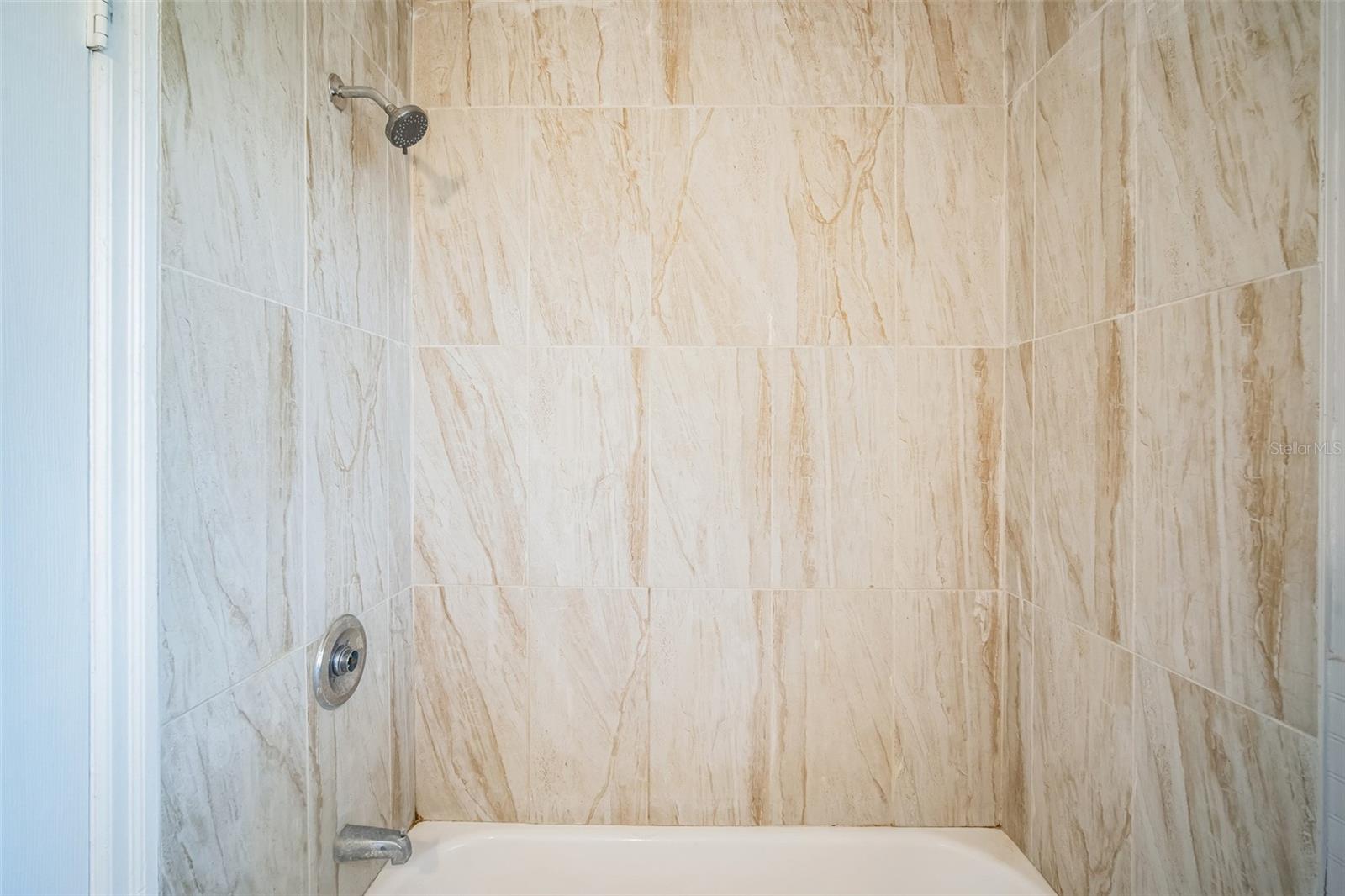 HOMELAND PARK - Residential