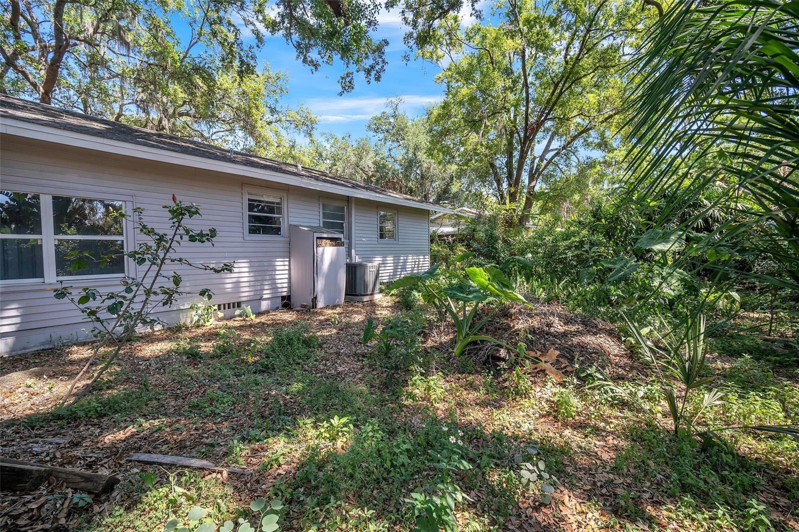 HOMELAND PARK - Residential