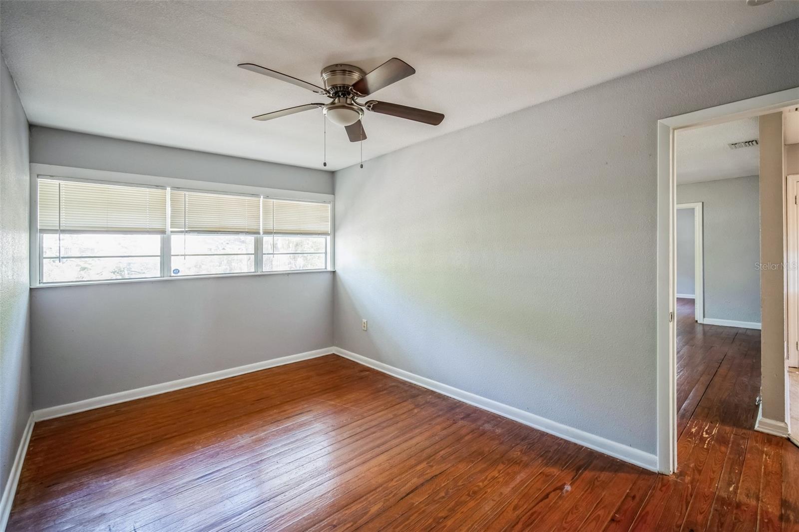 HOMELAND PARK - Residential