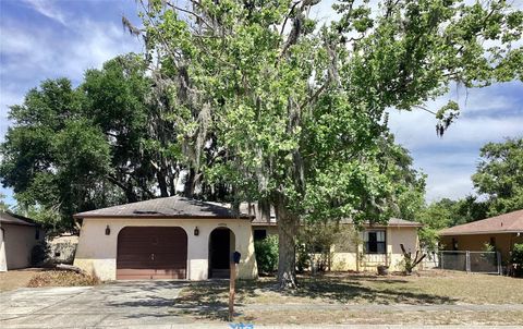 Photo of 12830 Lake Tree Lane, Hudson, FL 34669 (MLS # W7885441)
