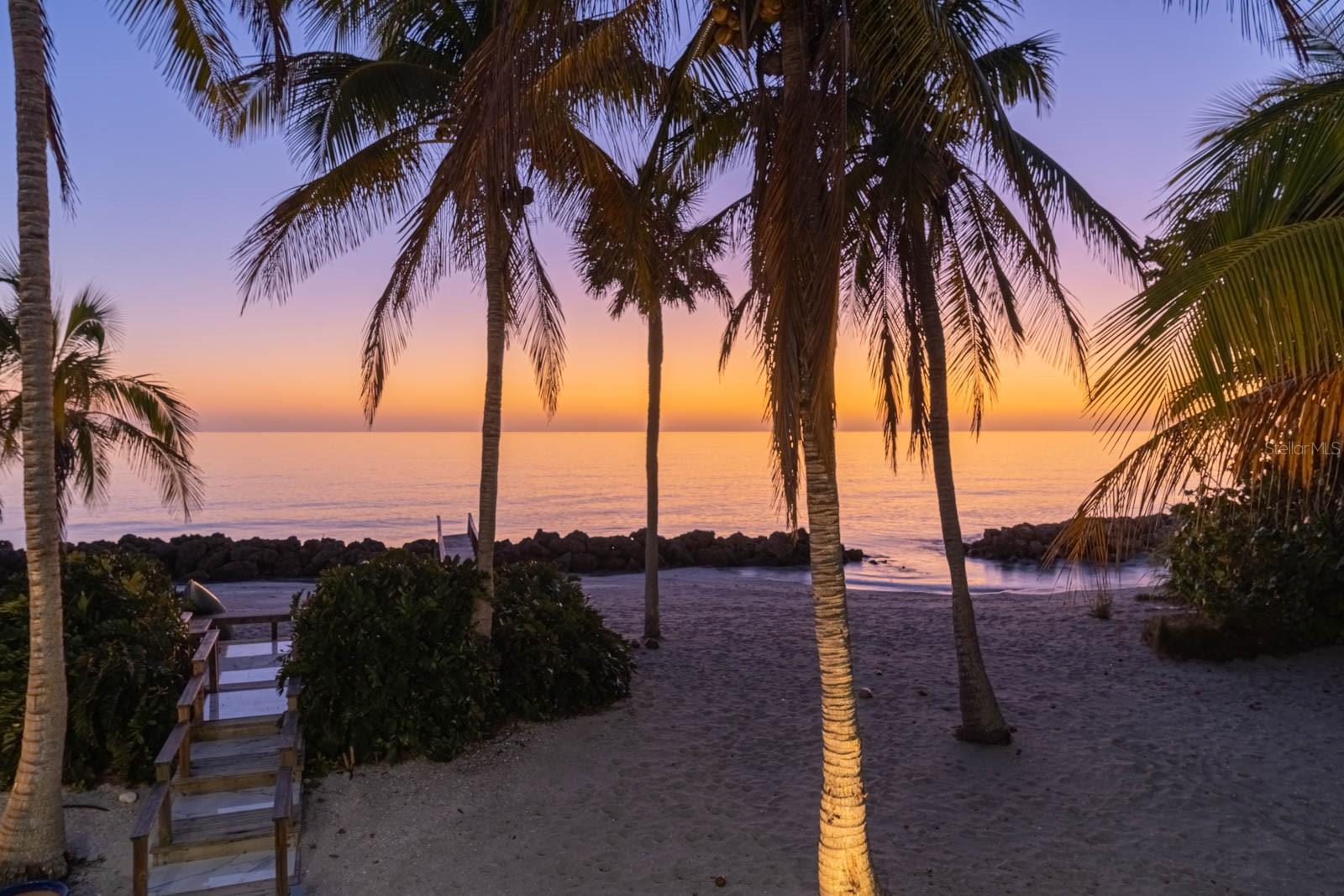 SANDERLING CLUB - Residential