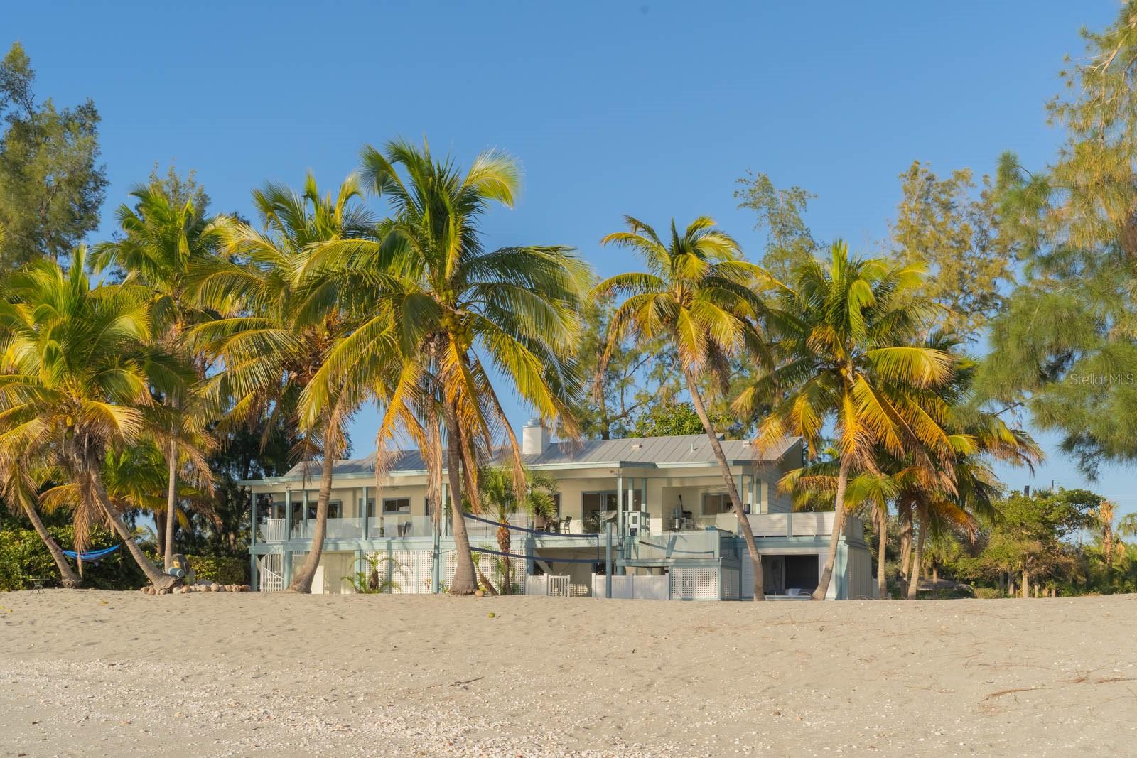 SANDERLING CLUB - Residential
