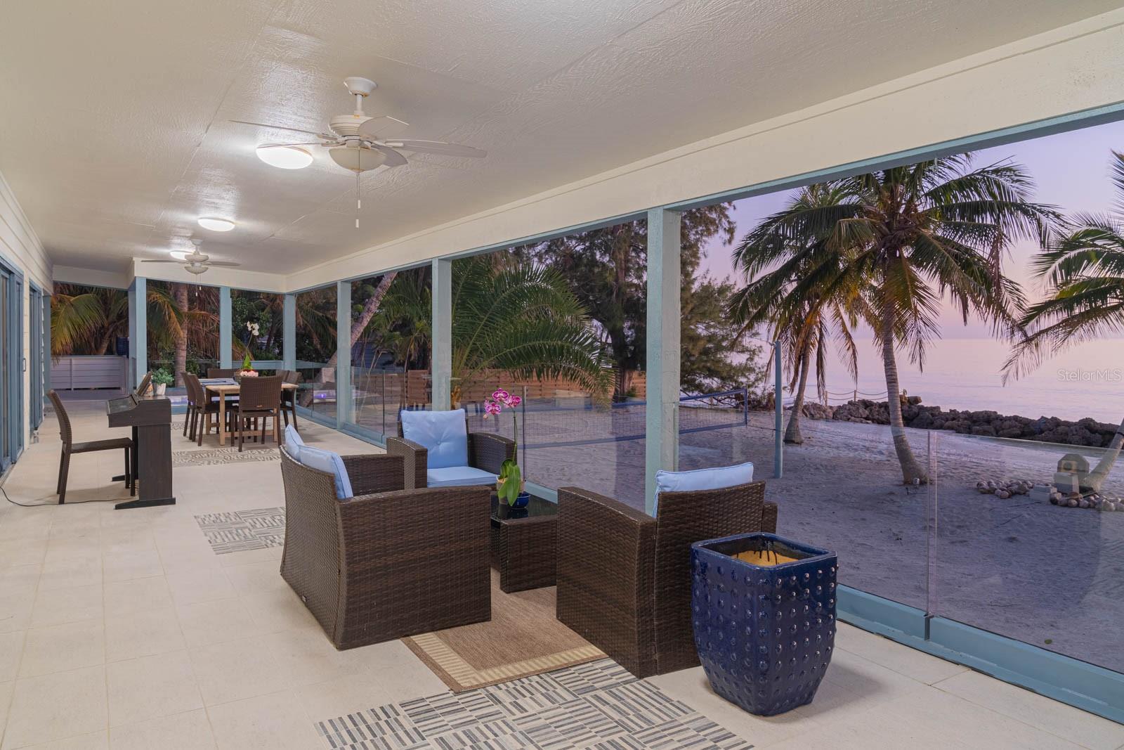 SANDERLING CLUB - Residential