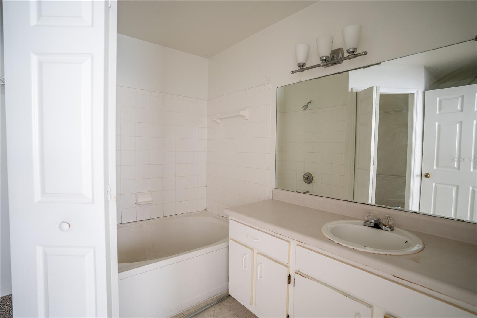 PLANTATION PARK PRIVATE RESIDENCE - Residential