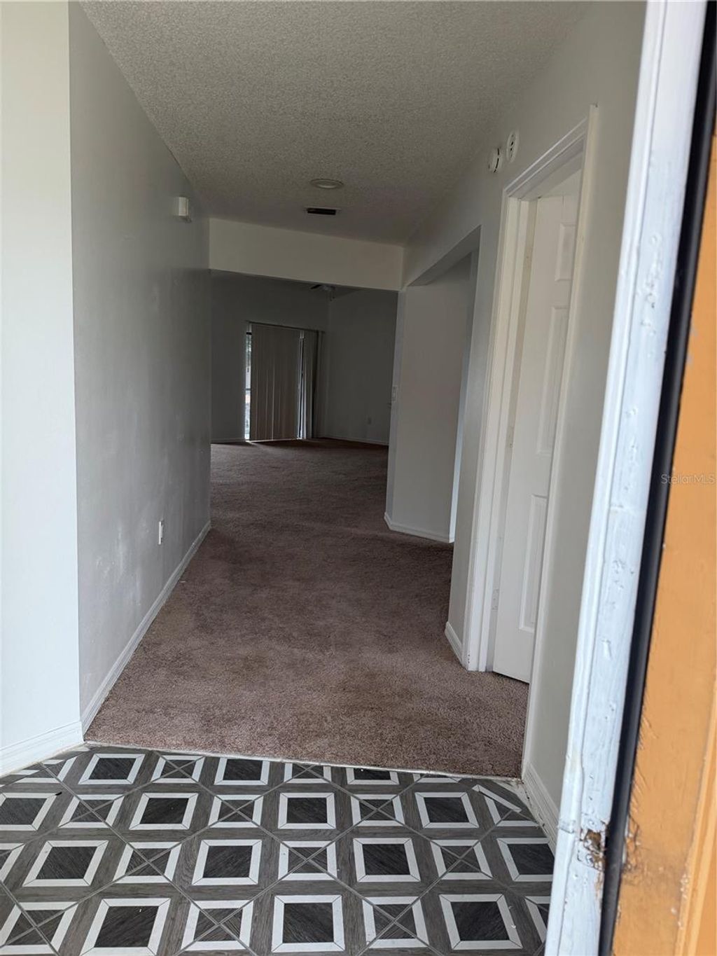 Photo of 664 Royalty Court, Kissimmee, FL 34758 (MLS # S5141167)