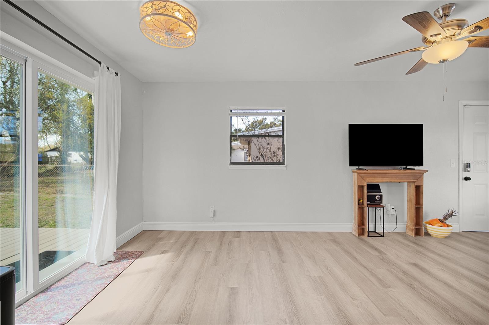 WOODMERE PARK 2ND REP - Residential