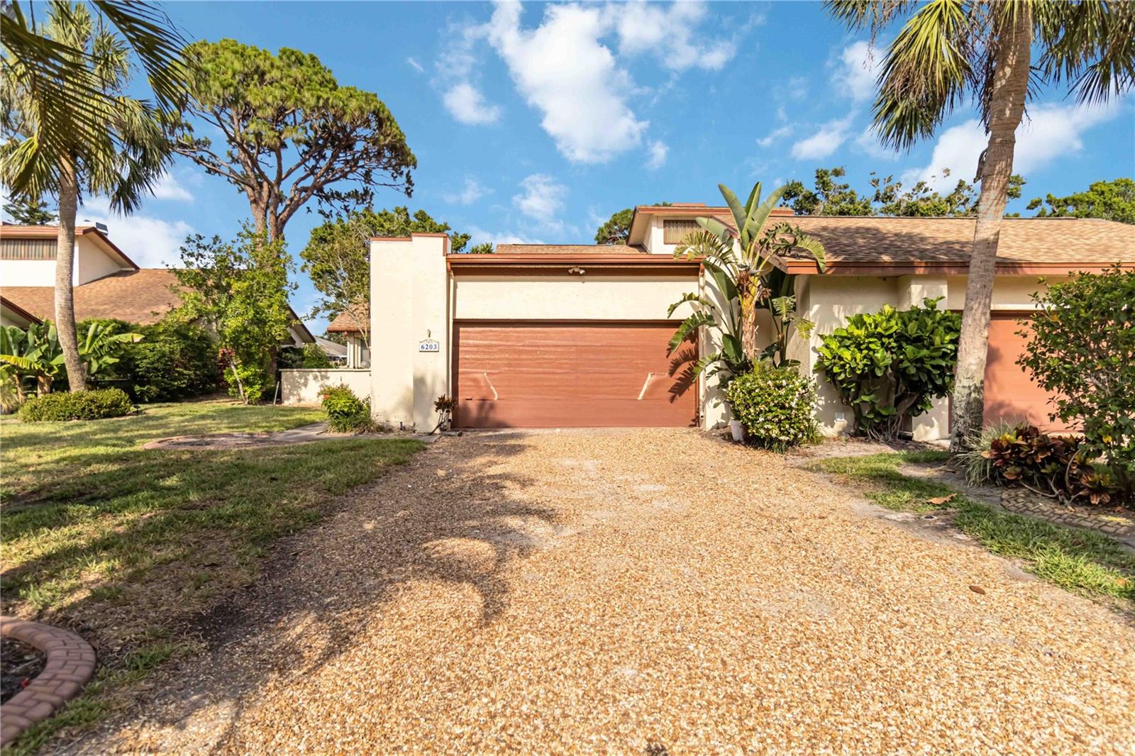 RACQUET CLUB VILLAS AMD - Residential