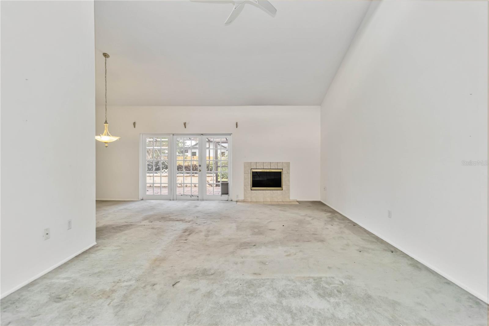 RACQUET CLUB VILLAS AMD - Residential