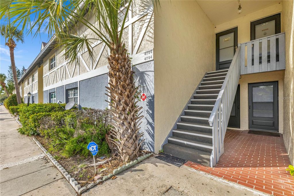 Photo of 4700 Kilt Court #12, Saint Cloud, FL 34769 (MLS # S5138681)