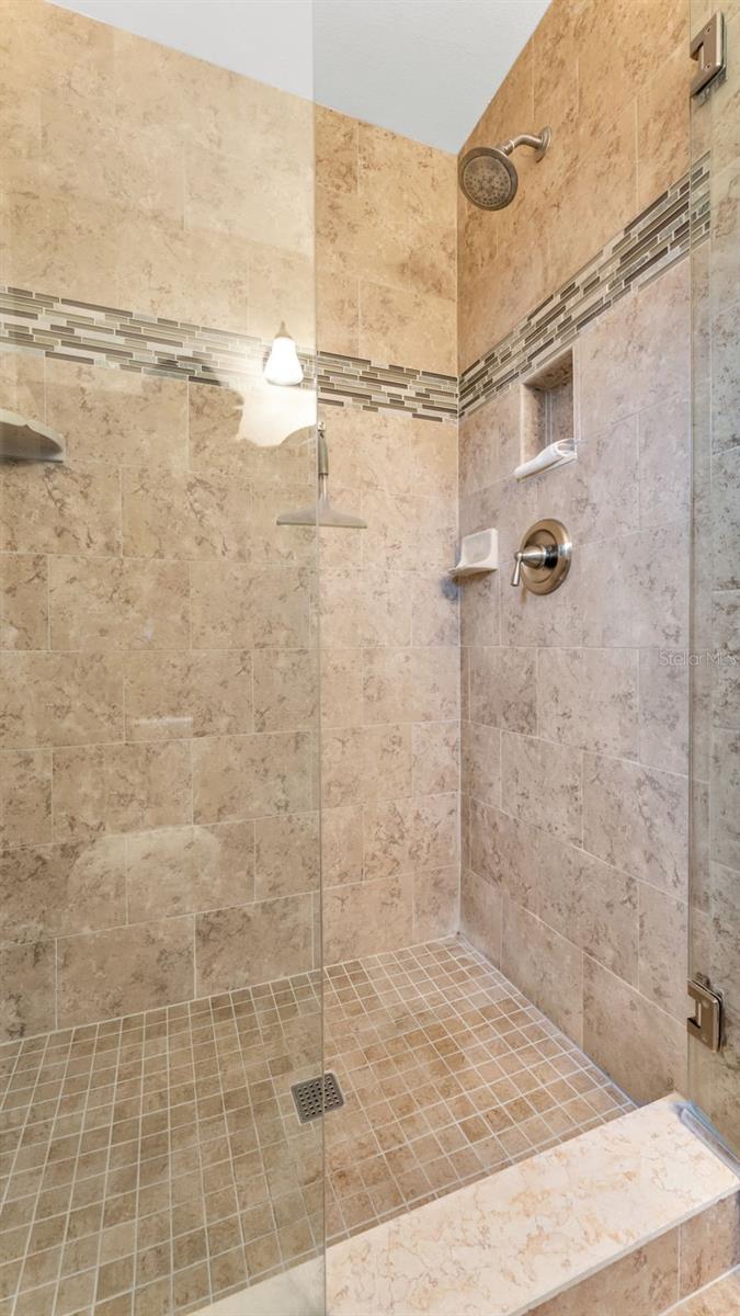 DOUGLAS MANOR ESTATES 2ND ADD - Residential