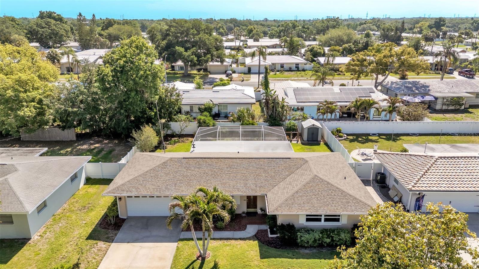 DOUGLAS MANOR ESTATES 2ND ADD - Residential