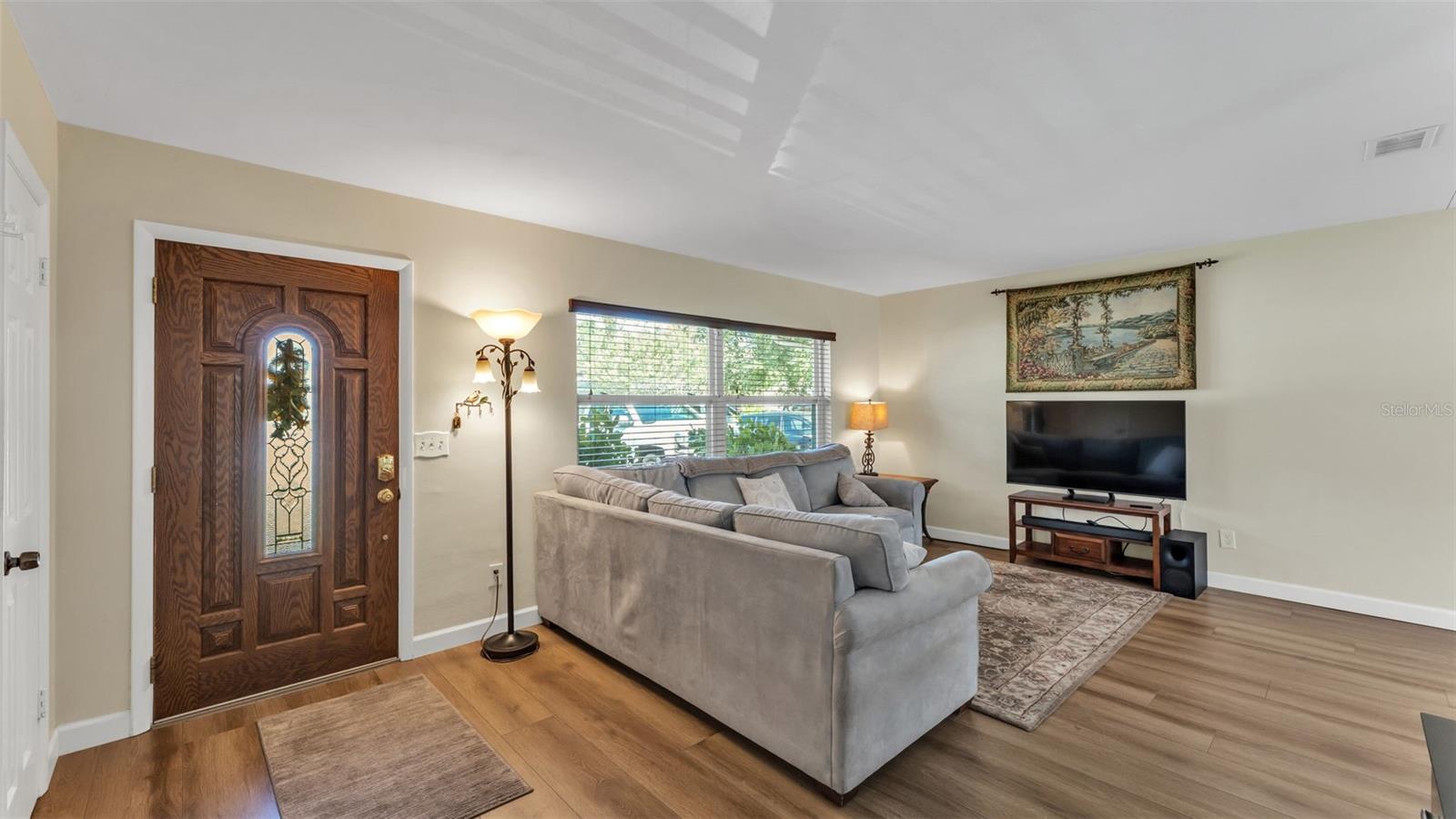 DOUGLAS MANOR ESTATES 2ND ADD - Residential