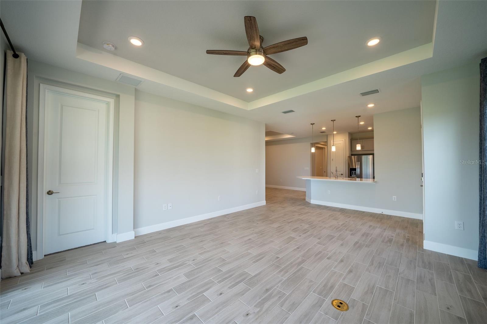 ESPLANADE AT SKYE RANCH - Residential Lease