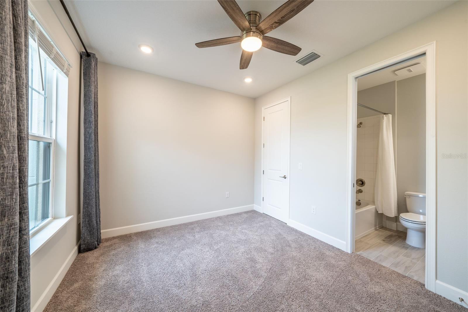 ESPLANADE AT SKYE RANCH - Residential Lease