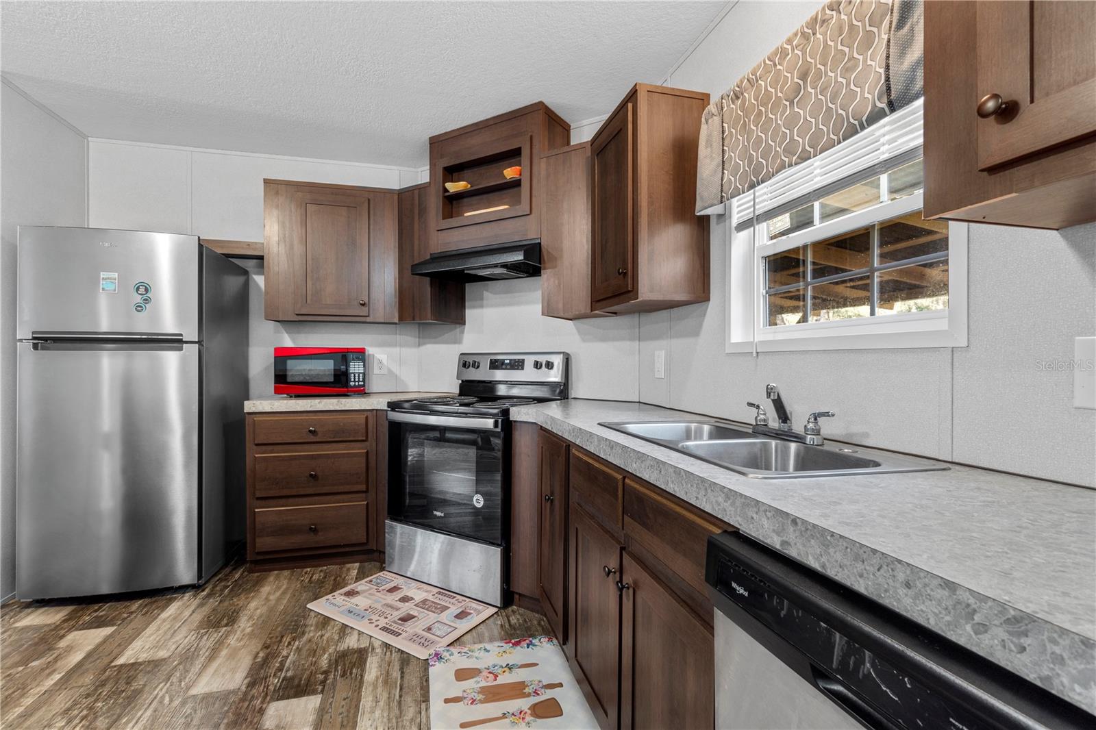 FOREST LAKE NORTH - Residential