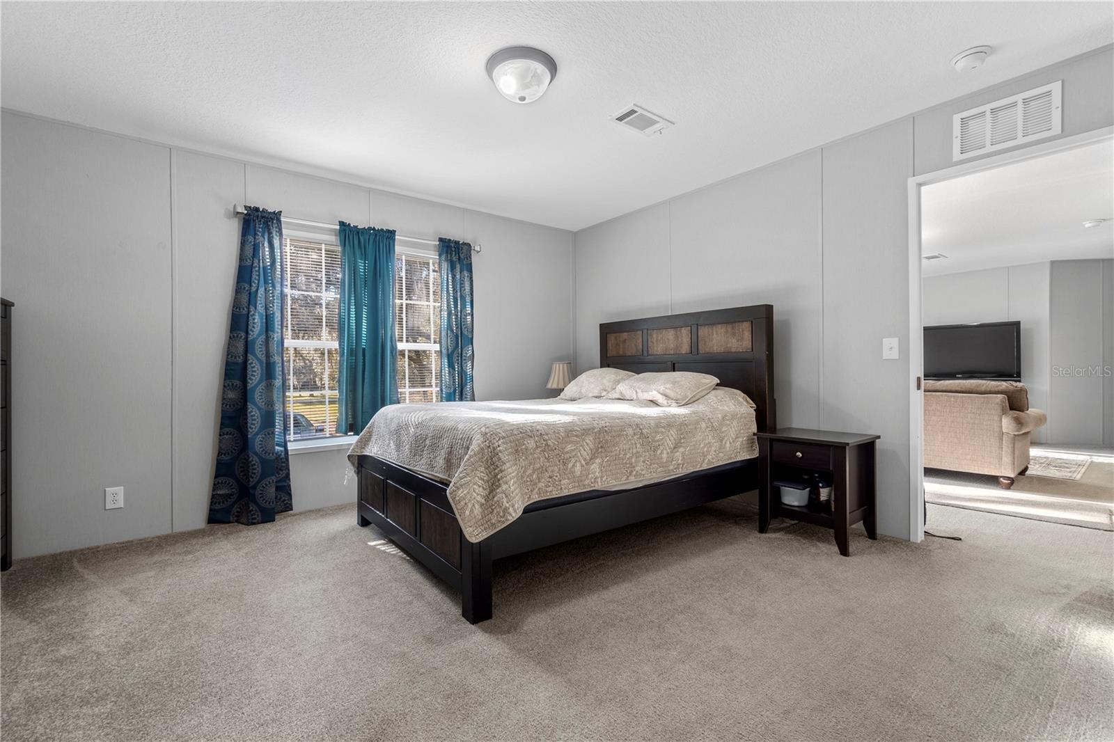 FOREST LAKE NORTH - Residential