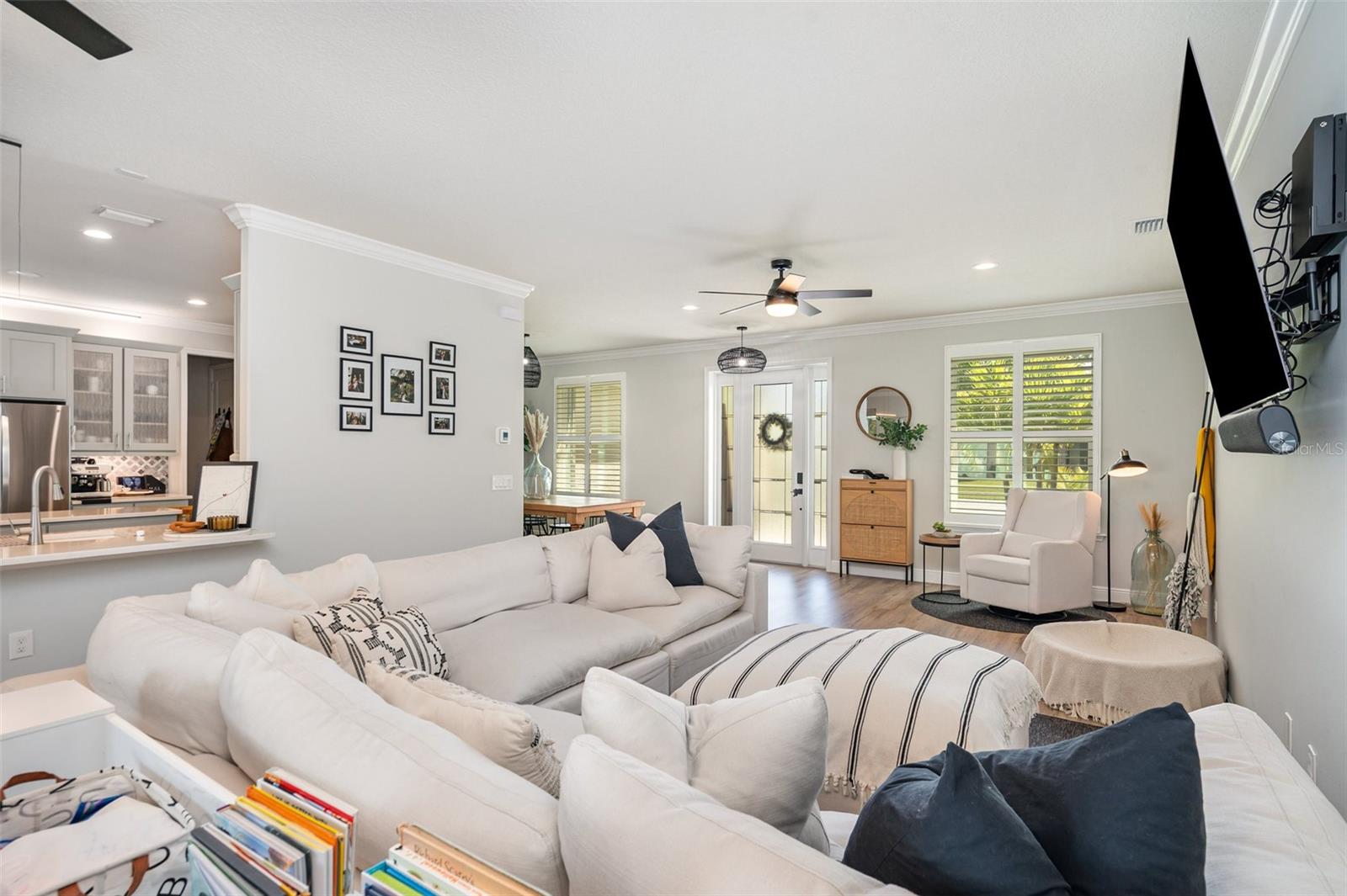 HAWKS RDG - Residential