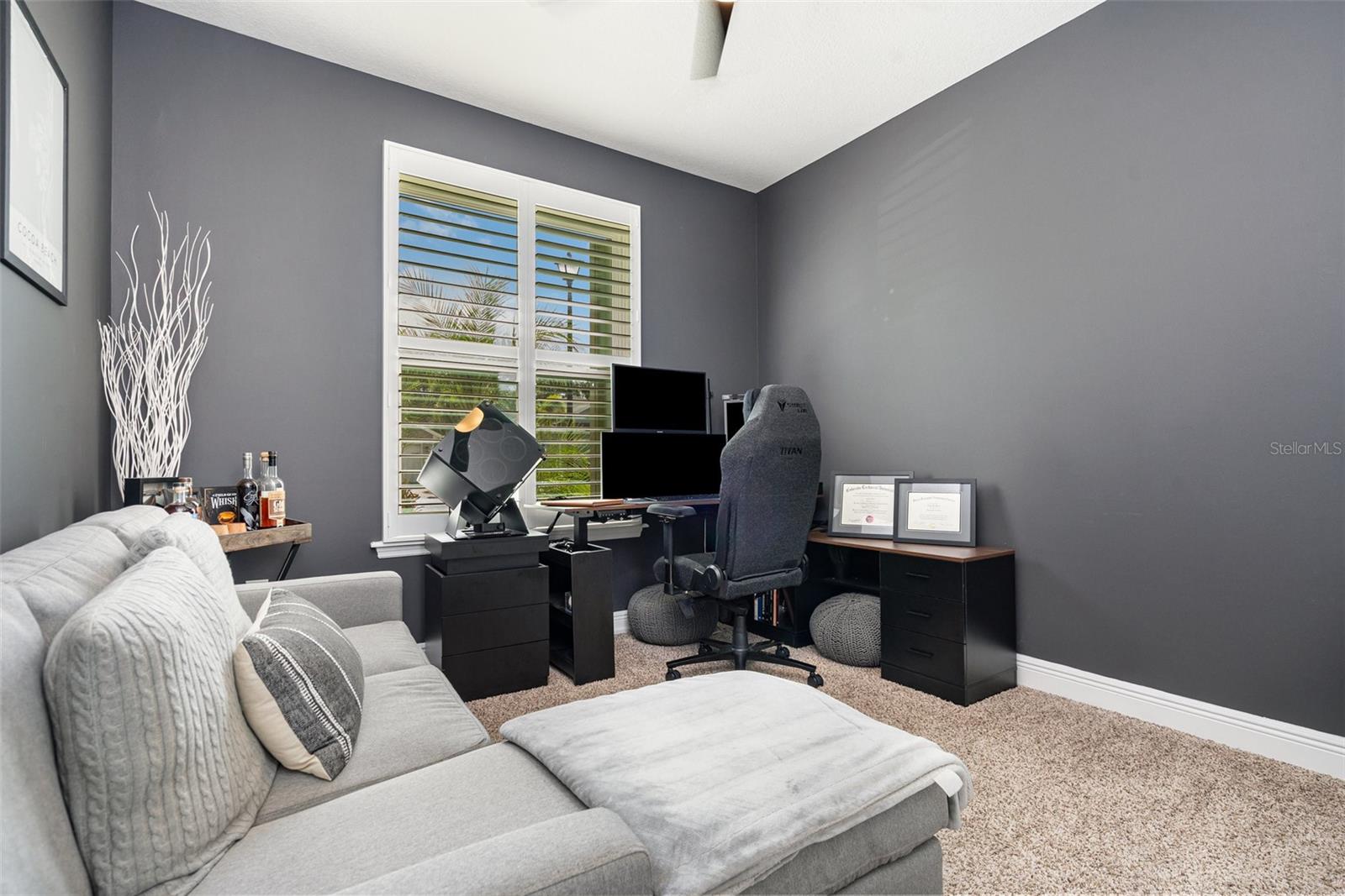 HAWKS RDG - Residential