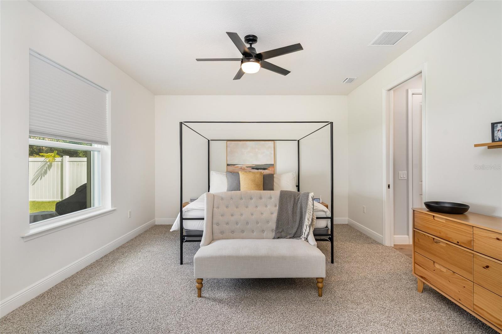 HAWKS RDG - Residential