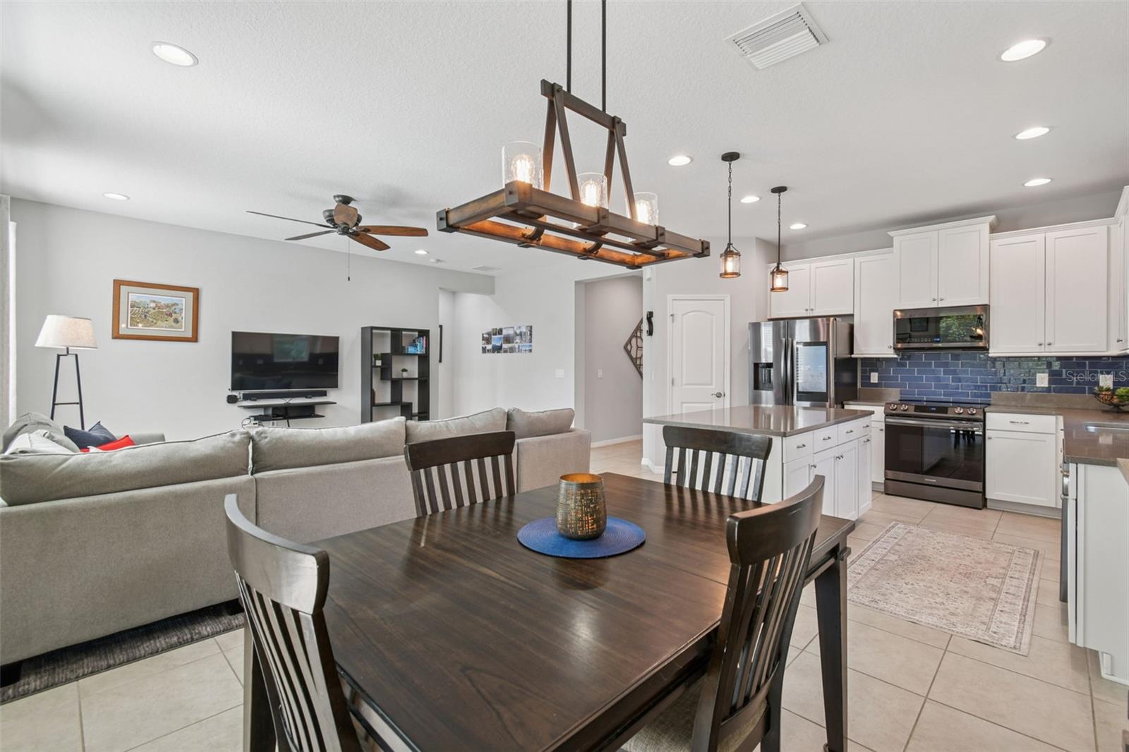 CARRIAGE POINTE SOUTH PH 2D1 - Residential