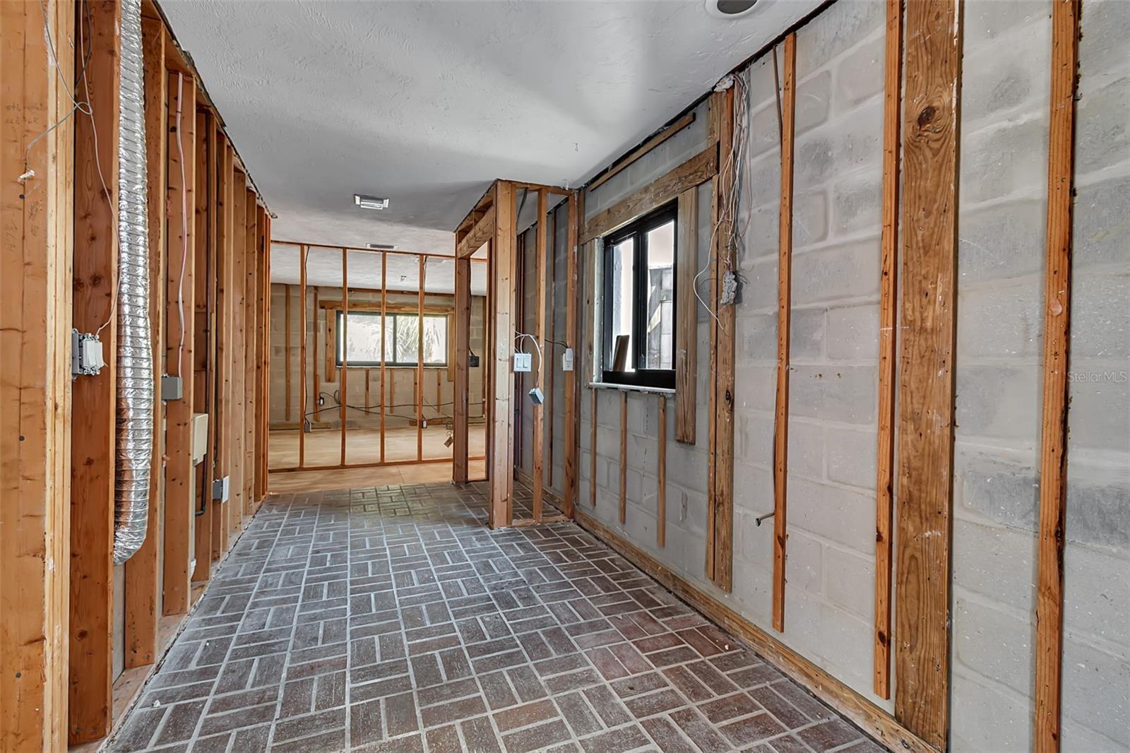 SYLVAN SHORES - Residential