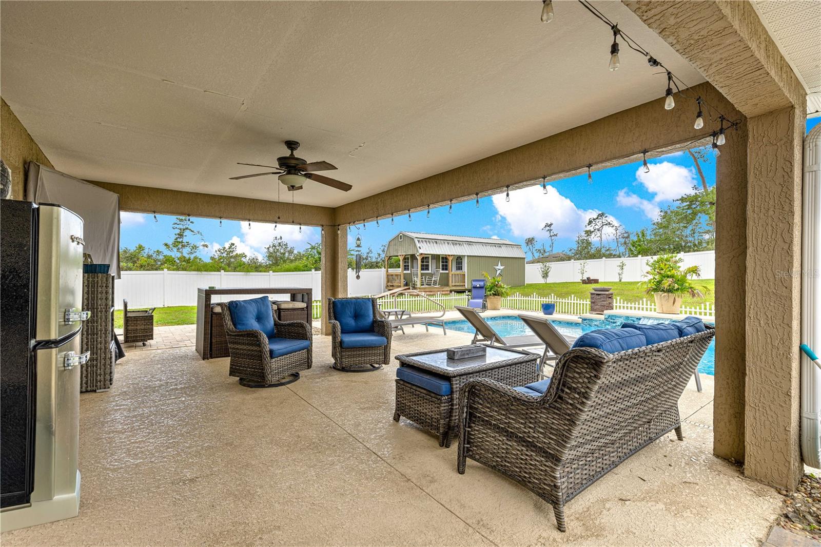 MARION OAKS UN 04 - Residential