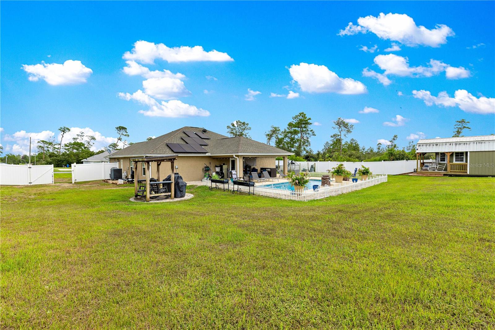 MARION OAKS UN 04 - Residential