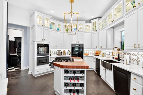 Tiny photo for 2730 SE 101st Street, Ocala, FL 34480 (MLS # OM721201)