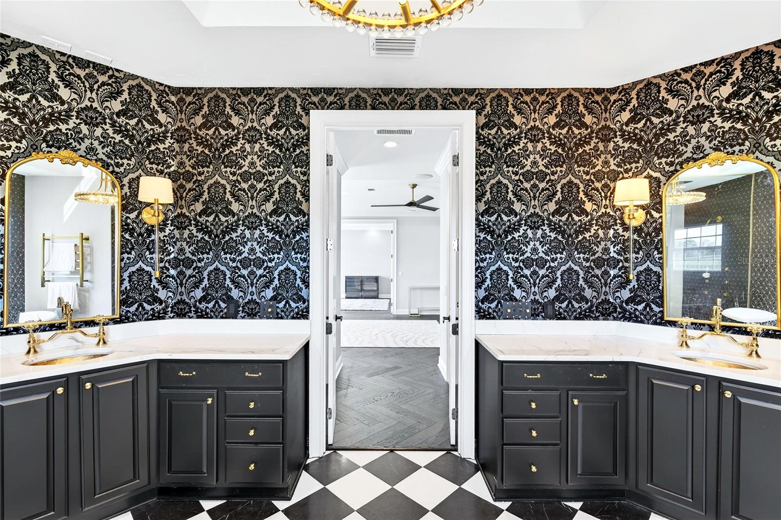 GREENWAY CROSSINGS - Residential