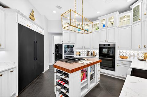 Tiny photo for 2730 SE 101st Street, Ocala, FL 34480 (MLS # OM721201)