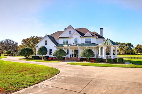 Tiny photo for 2730 SE 101st Street, Ocala, FL 34480 (MLS # OM721201)