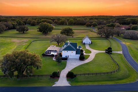 Tiny photo for 2730 SE 101st Street, Ocala, FL 34480 (MLS # OM721201)