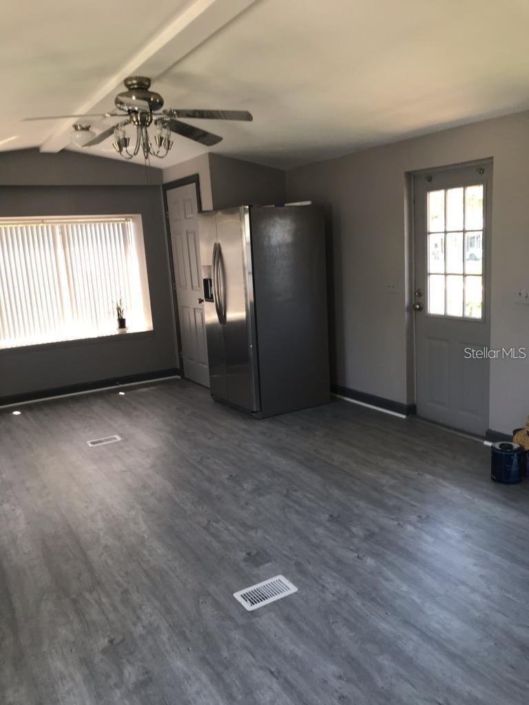 ESSEX DOWNS - Residential Lease