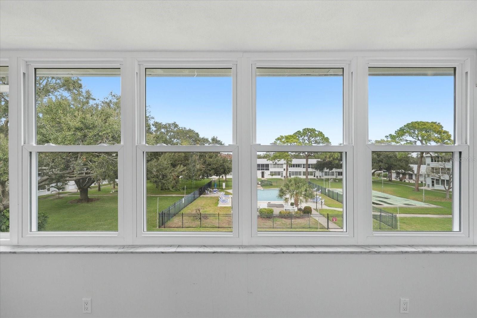 WINSTON GATEWAY ASSOC INC CONDO - Residential