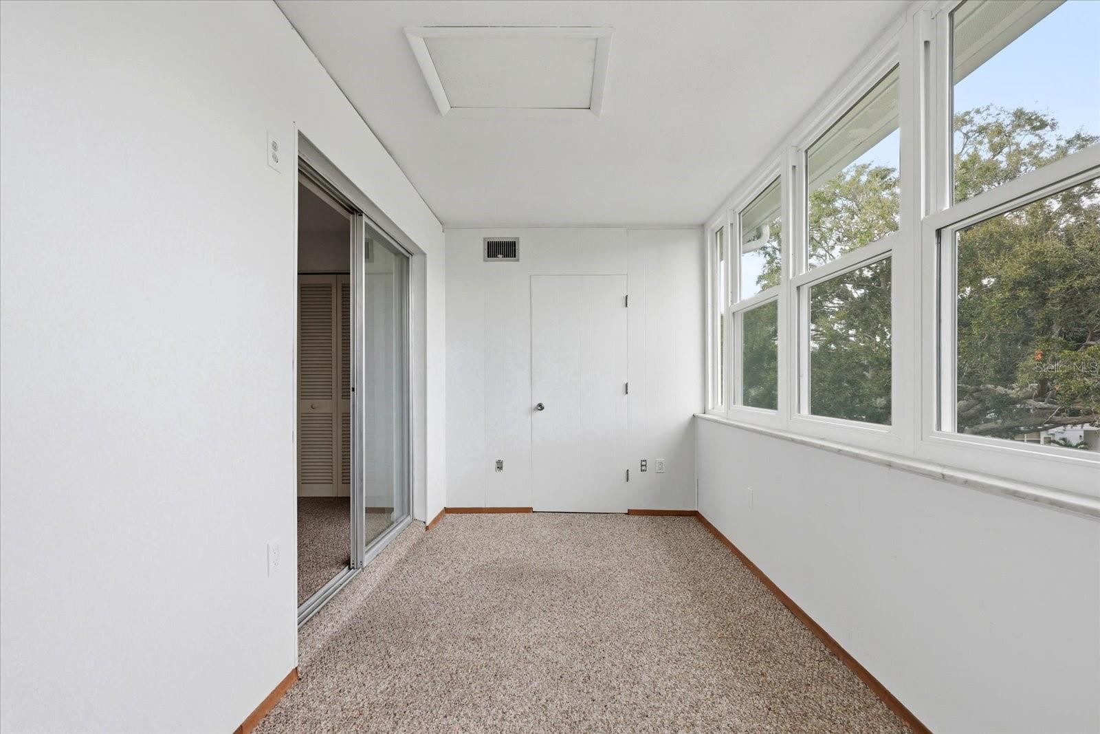 WINSTON GATEWAY ASSOC INC CONDO - Residential