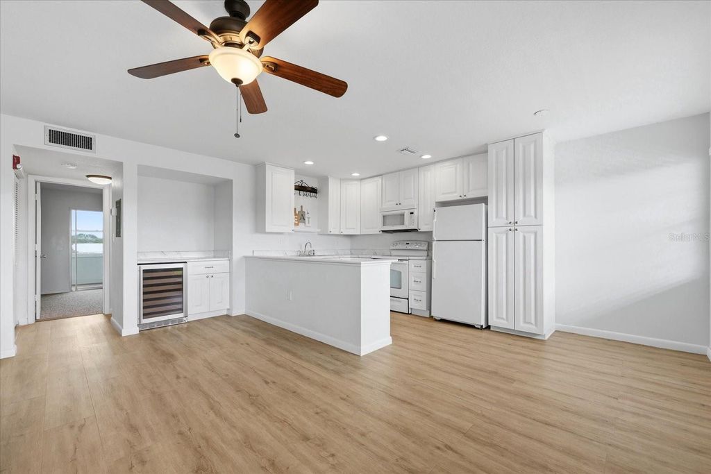 Photo of 1001 77th Avenue N #307, St Petersburg, FL 33702 (MLS # TB8465334)