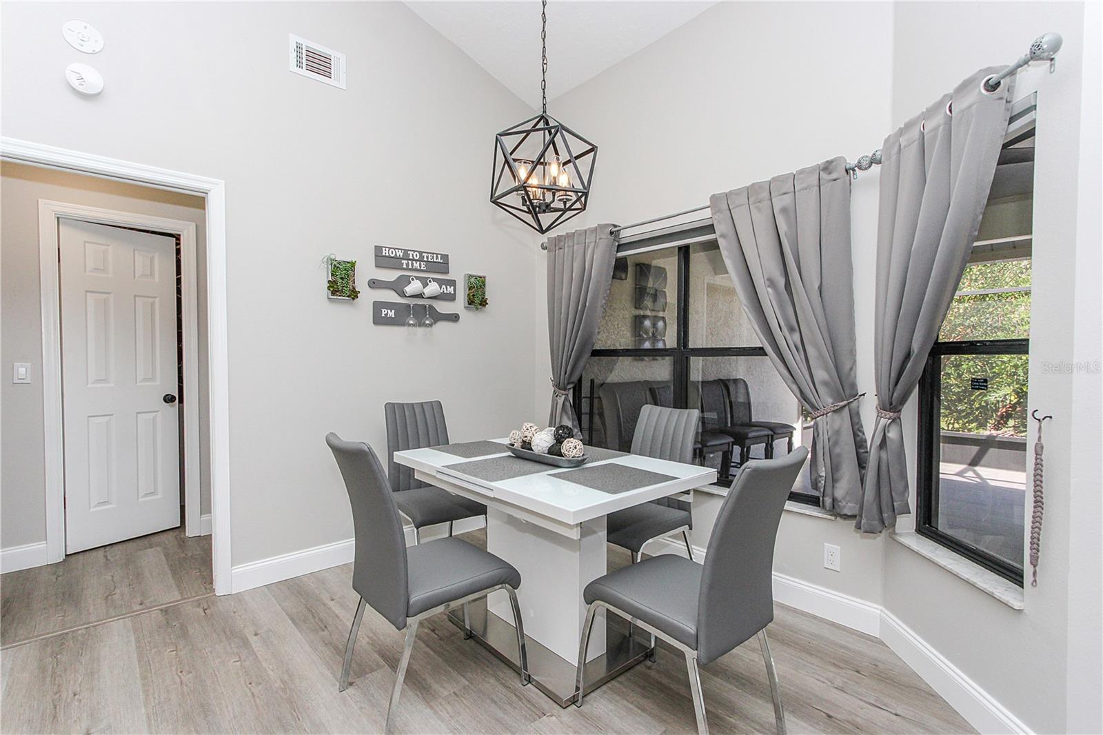 KINGS COVE - Residential